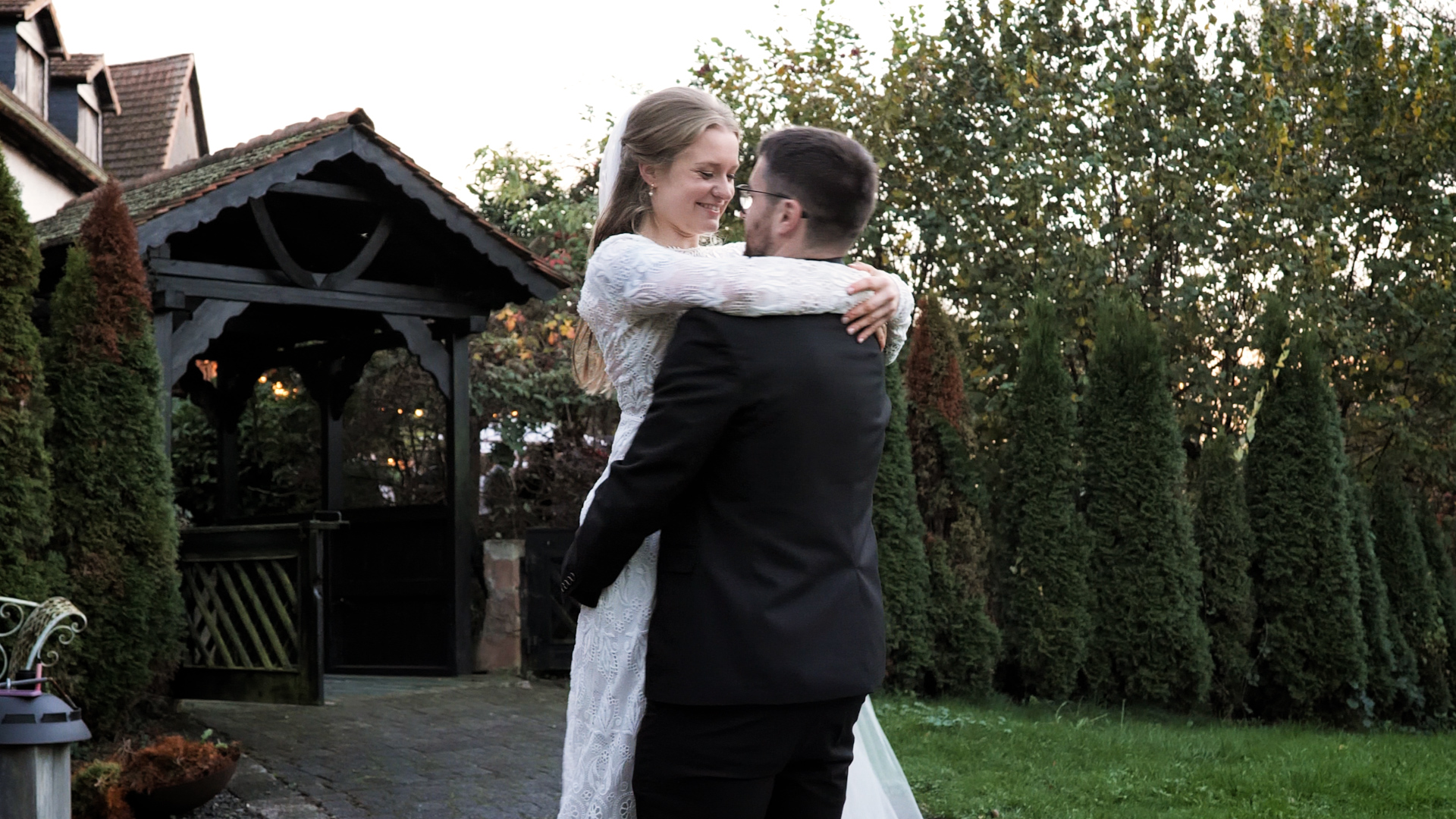 Nin & Tommy - Highlightvideo.00_03_16_00.Standbild054